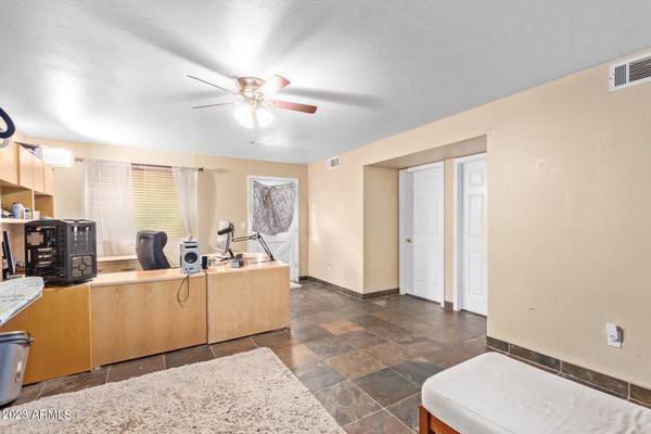 Mesa, AZ 85206,3755 E BROADWAY Road #14