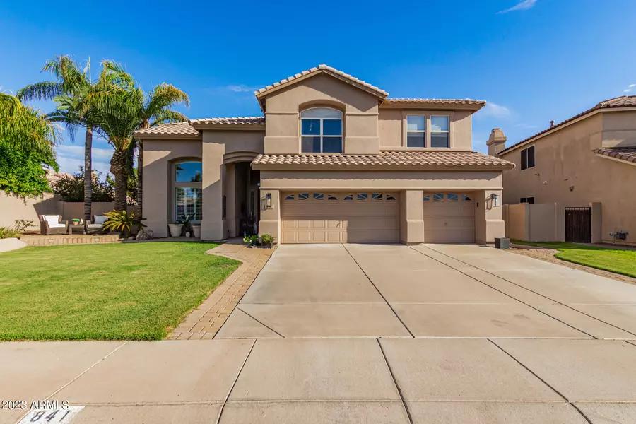 841 W HACKBERRY Drive, Chandler, AZ 85248