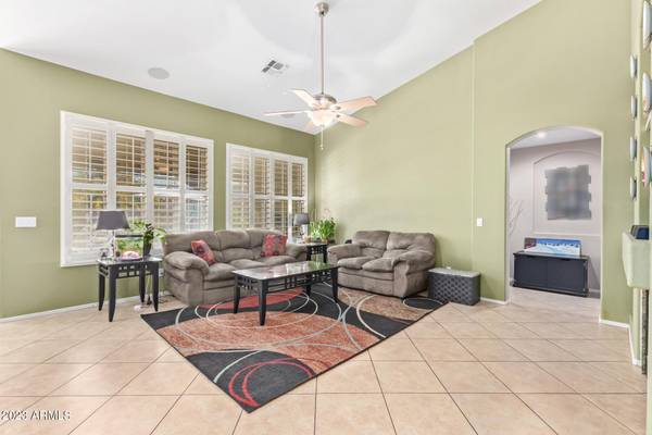 Gilbert, AZ 85234,664 N BRIDLEGATE Drive