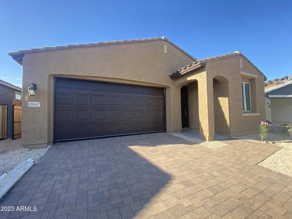 Tolleson, AZ 85353,10847 W PARKWAY Drive