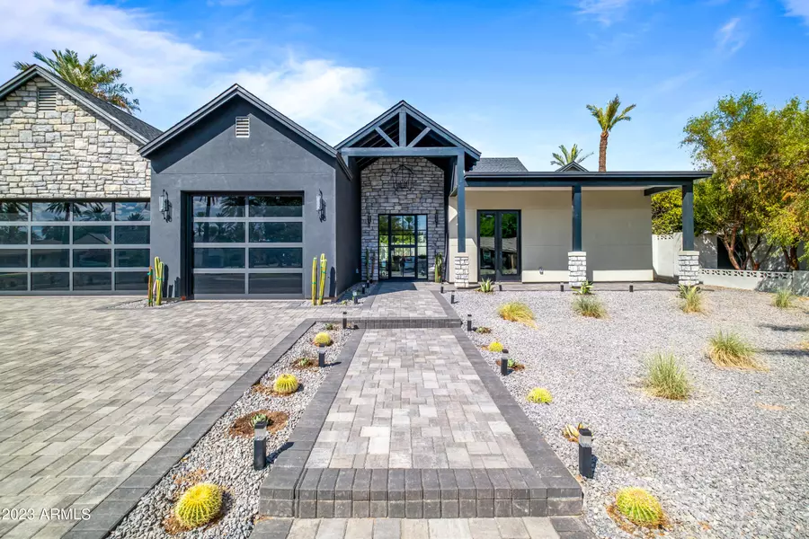 4702 E CALLE TUBERIA Drive, Phoenix, AZ 85018