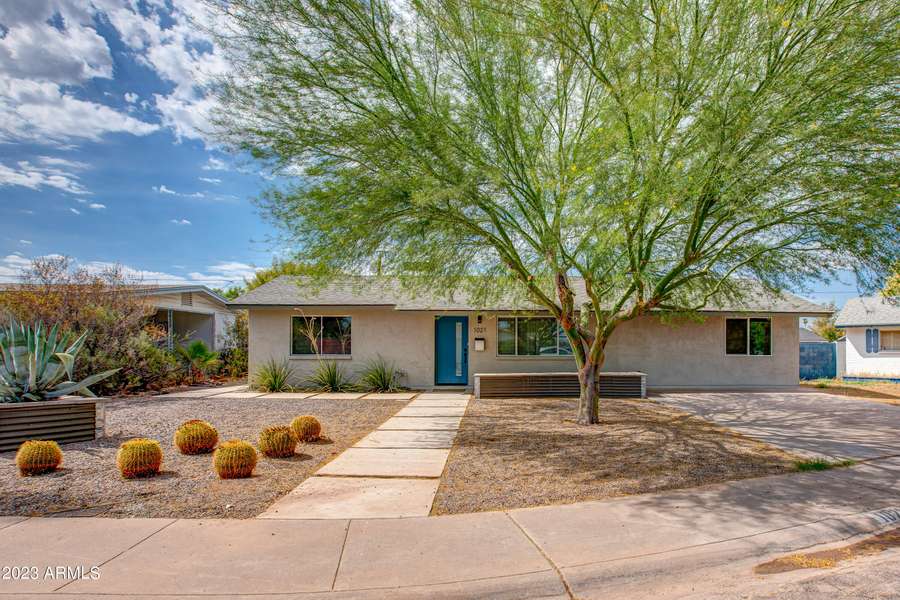 1021 W HOWE Street, Tempe, AZ 85281