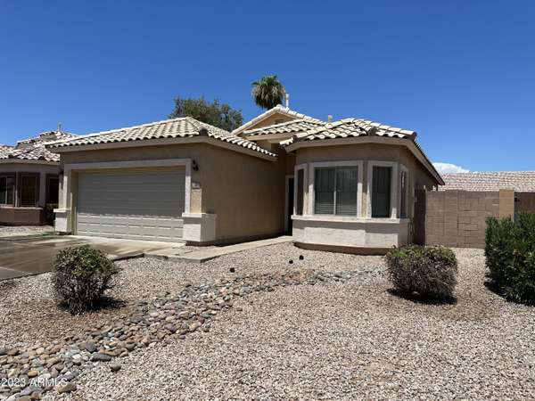 2858 E DEVON Court, Gilbert, AZ 85296