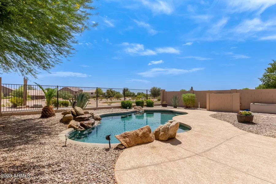 29149 N YELLOW BEE Drive, San Tan Valley, AZ 85143