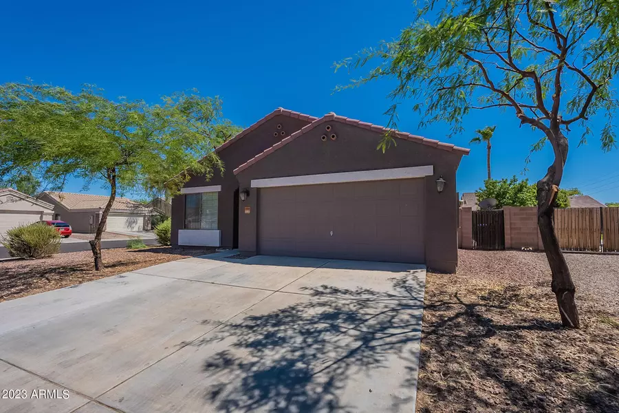 10629 W APACHE Street, Tolleson, AZ 85353