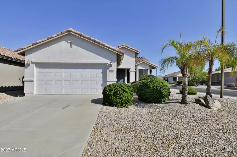 22928 W DESERT BLOOM Street, Buckeye, AZ 85326