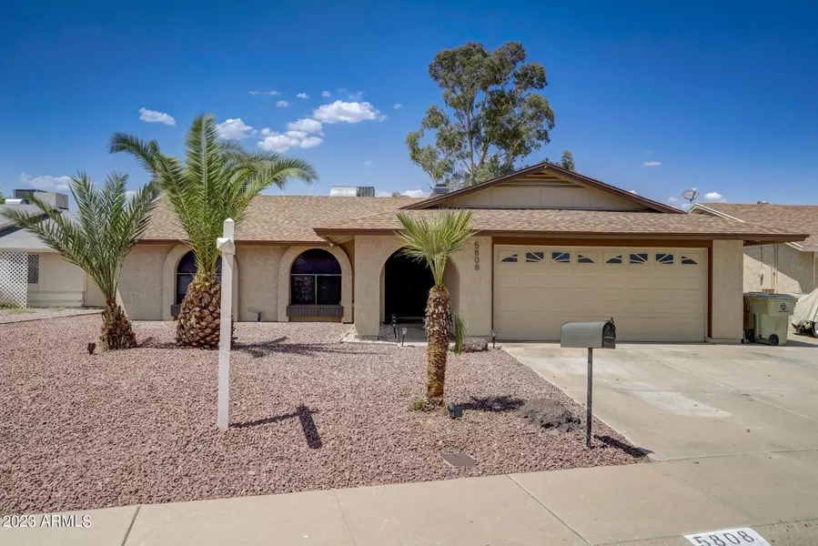 5808 W MURIEL Drive, Glendale, AZ 85308