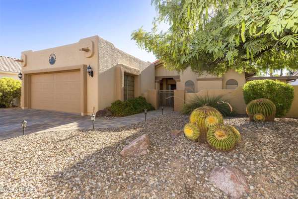 25609 S NOTTINGHAM Drive, Sun Lakes, AZ 85248