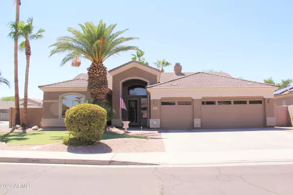 540 N ASHLEY Drive, Chandler, AZ 85225