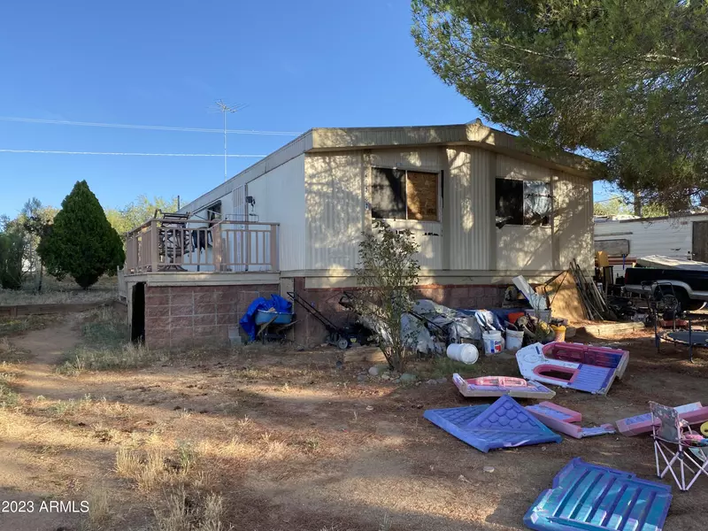 20787 E CEDAR Drive, Mayer, AZ 86333