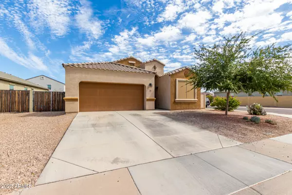 Phoenix, AZ 85041,2916 W JESSICA Lane
