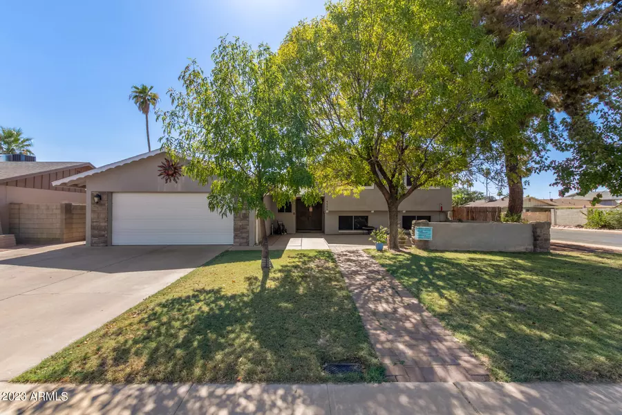 4506 S WILLOW Drive, Tempe, AZ 85282