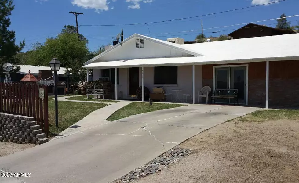 581 W BANKER Avenue, Globe, AZ 85501