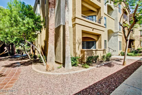 5302 E VAN BUREN Street #1028, Phoenix, AZ 85008