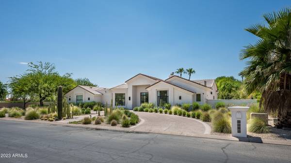 Paradise Valley, AZ 85253,7179 E BELMONT Avenue