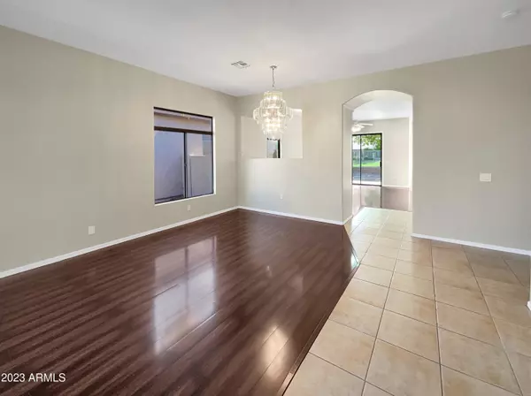 Phoenix, AZ 85037,4721 N 93RD Drive