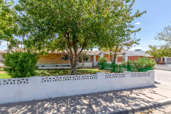 Phoenix, AZ 85019,3925 W MARYLAND Avenue