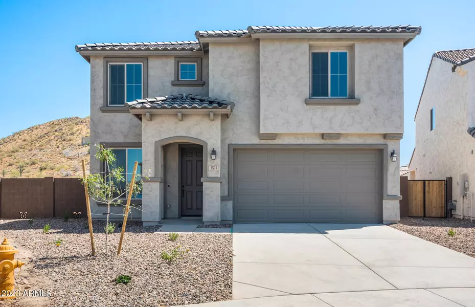 1511 W Sabel Court, San Tan Valley, AZ 85144