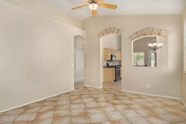 Chandler, AZ 85225,569 W MARIPOSA Street