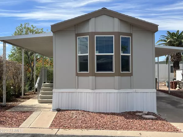 Chandler, AZ 85225,200 E Knox Road #128