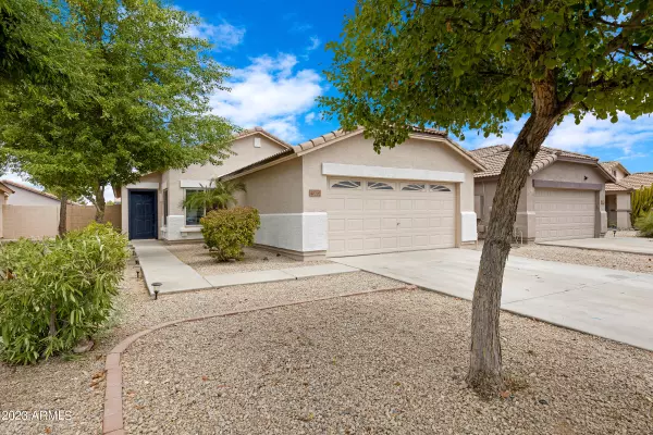 40202 N COSTA DEL SOL Drive, San Tan Valley, AZ 85140