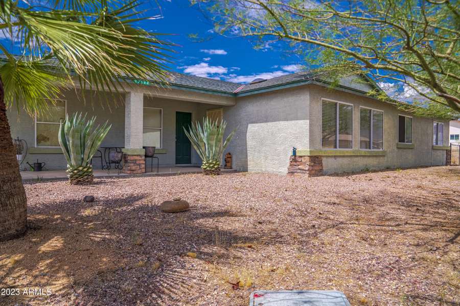 27144 S BENNETT Way, Congress, AZ 85332