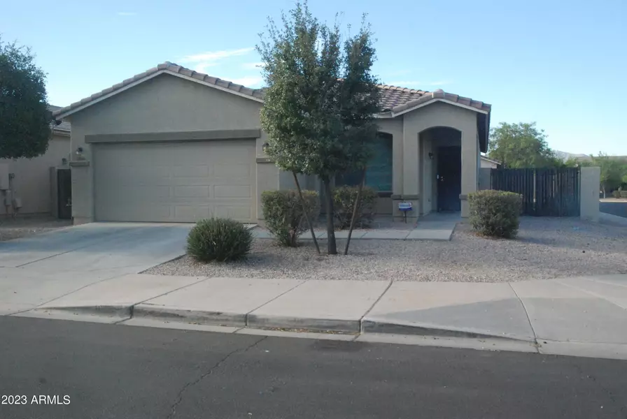 10043 W WHYMAN Avenue, Tolleson, AZ 85353