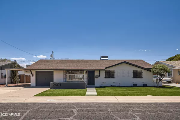 2601 W CORRINE Drive, Phoenix, AZ 85029