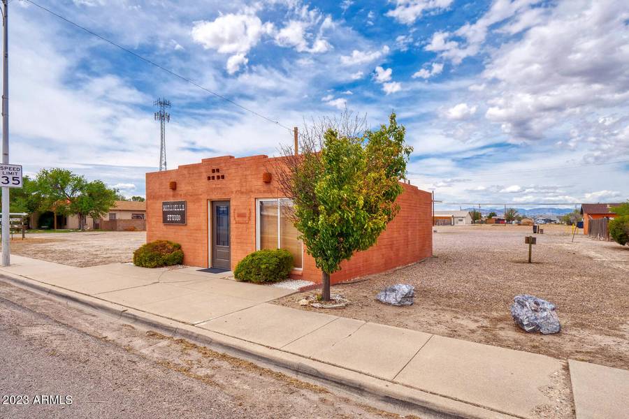 256 S HASKELL Avenue, Willcox, AZ 85643