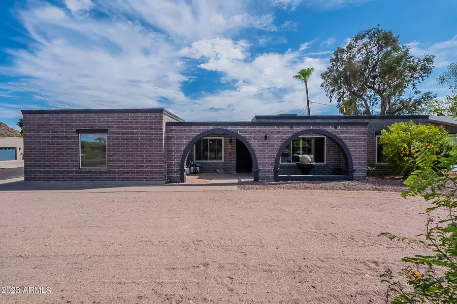 3419 E MOUNTAIN VIEW Road, Phoenix, AZ 85028