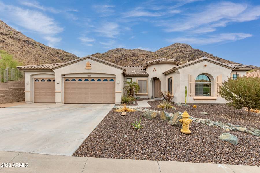 2814 W HIDDENVIEW Drive, Phoenix, AZ 85045