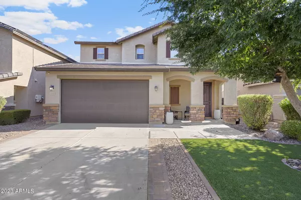 11922 W YEARLING Court, Peoria, AZ 85383