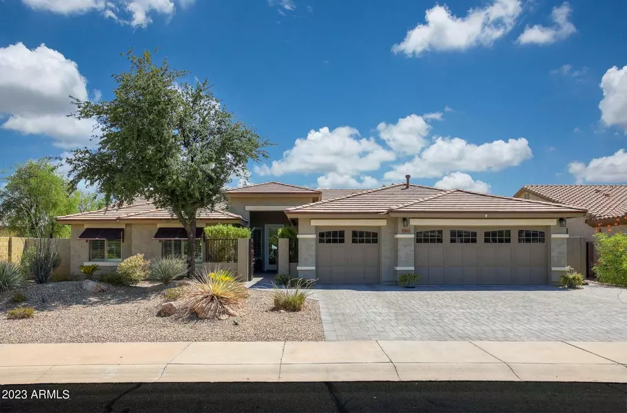 15011 W HIGHLAND Avenue, Goodyear, AZ 85395