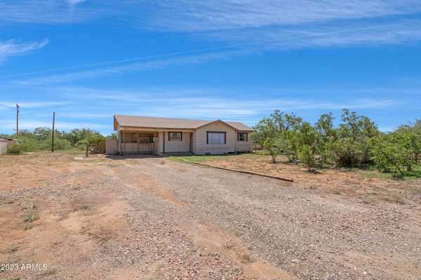 Huachuca City, AZ 85616,2502 N CALLE TERCERO --