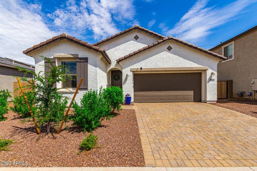 17668 W BUCKHORN Trail, Surprise, AZ 85387