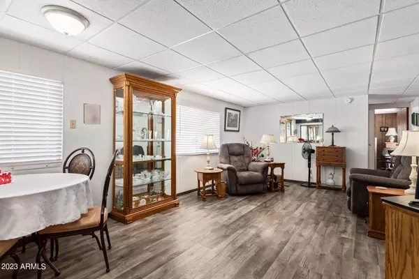 Benson, AZ 85602,260 S Land Street #11