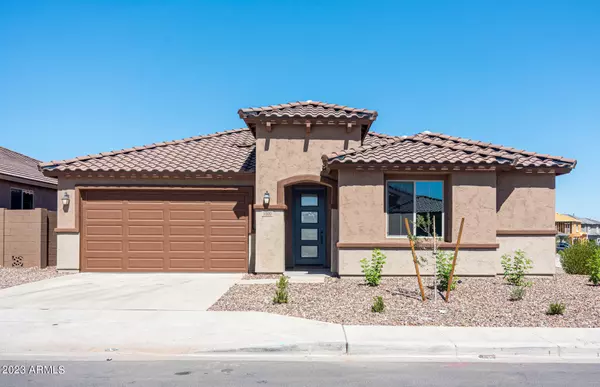 1800 W SUMMER Lane, San Tan Valley, AZ 85144