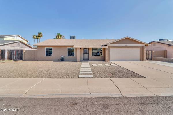 Glendale, AZ 85308,5609 W JOHN CABOT Road