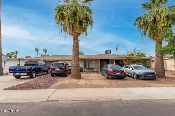 Phoenix, AZ 85033,6208 W HIGHLAND Avenue