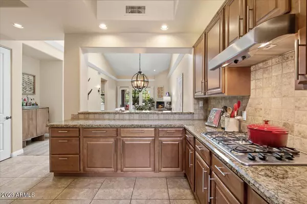 Carefree, AZ 85377,7200 E Ridgeview Place #10