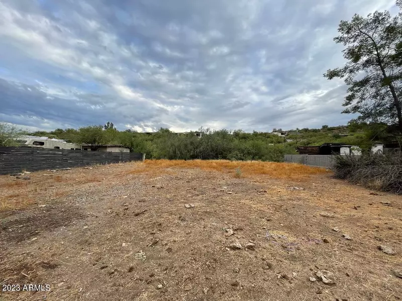 19025 E BLACK Street #TR C, Black Canyon City, AZ 85324