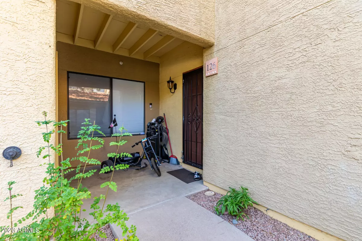 Paradise Valley, AZ 85253,7008 E GOLD DUST Avenue #126