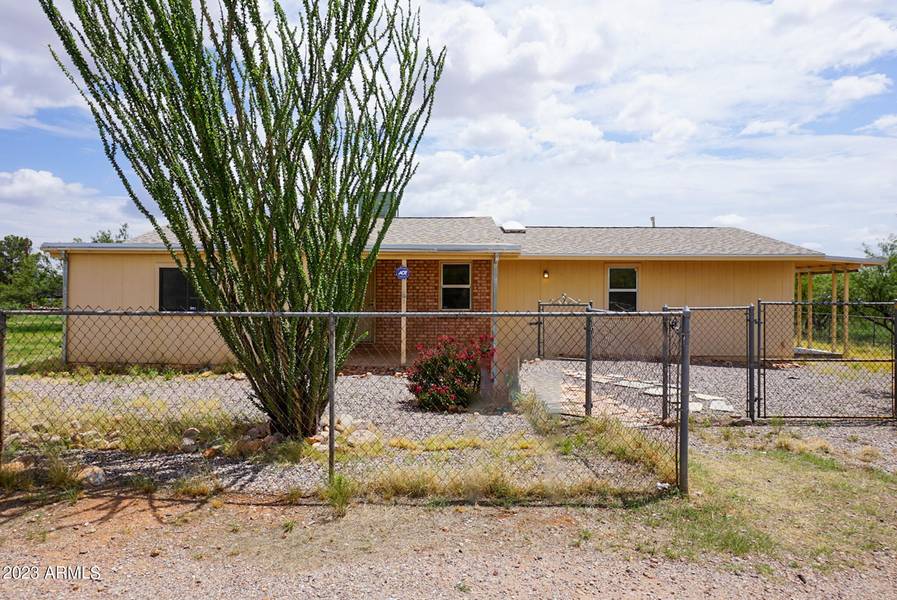 4959 S San Paulo Avenue, Sierra Vista, AZ 85650