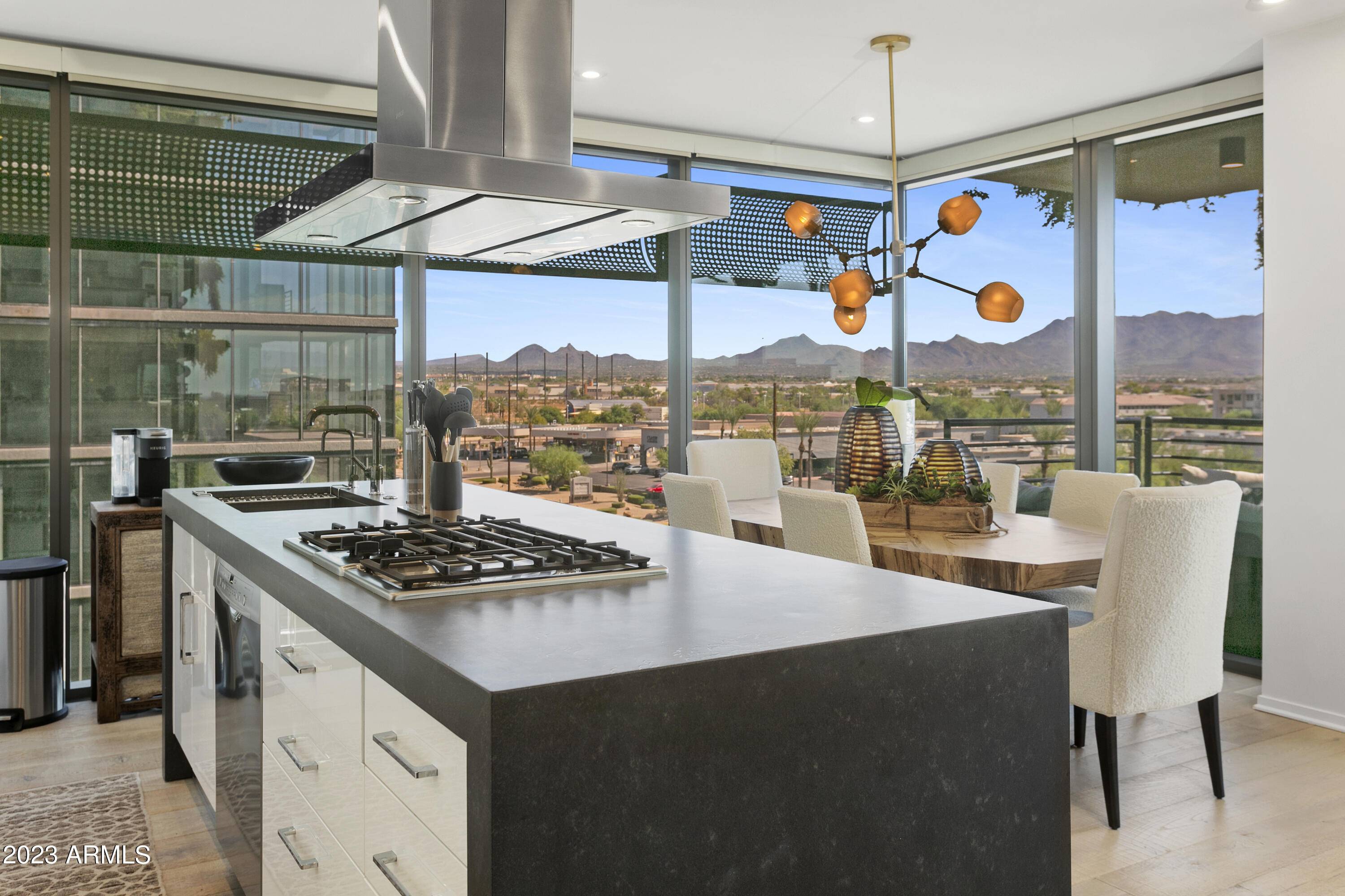 Scottsdale, AZ 85254,7180 E Kierland Boulevard #608