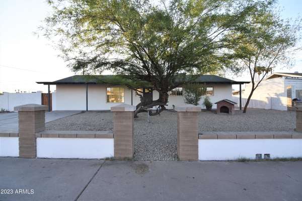 Phoenix, AZ 85019,3037 N 40TH Drive