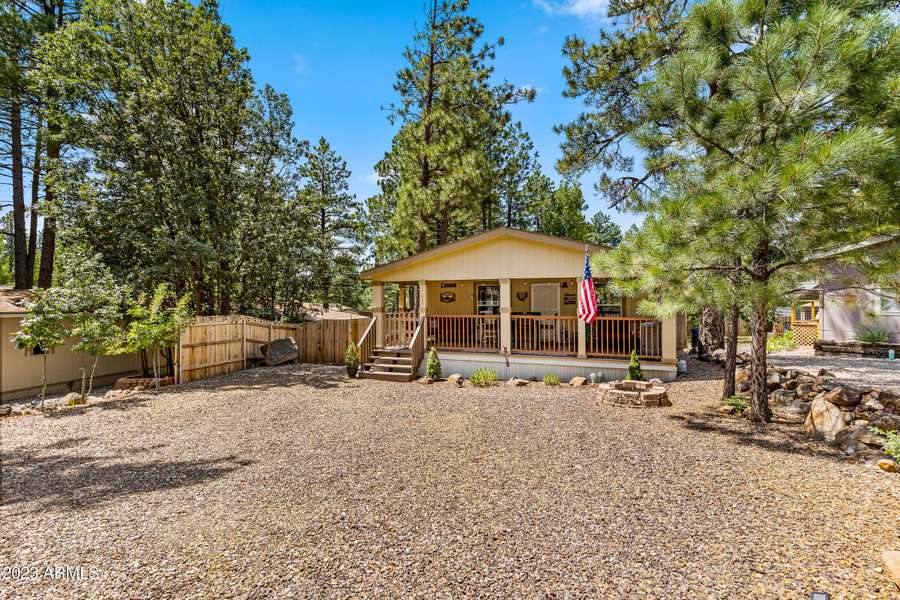 17040 Big Sky Drive, Munds Park, AZ 86017