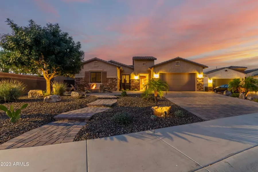 9816 W DESERT ELM Lane, Peoria, AZ 85383