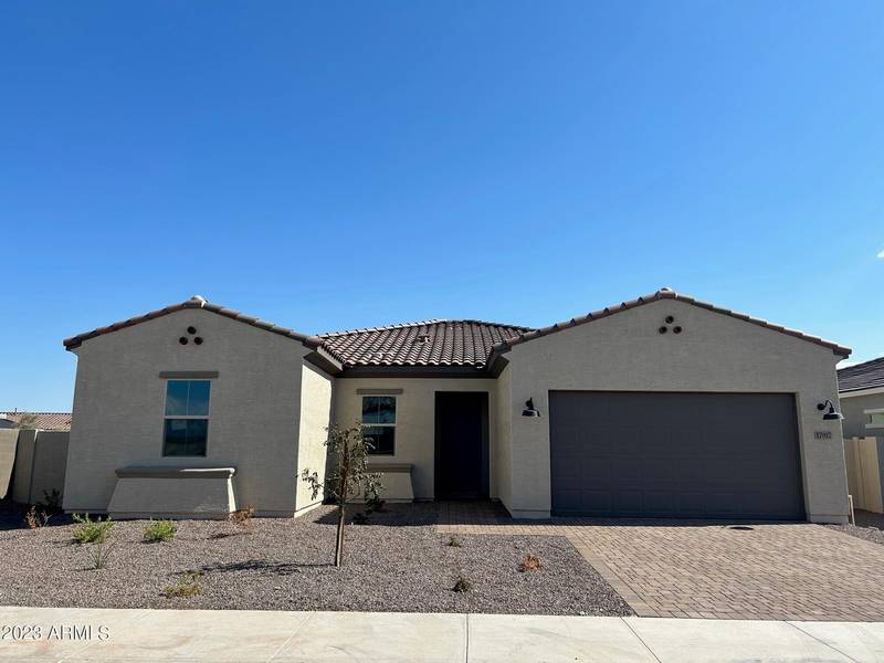 17917 W MOUNTAIN SKY Avenue, Goodyear, AZ 85338