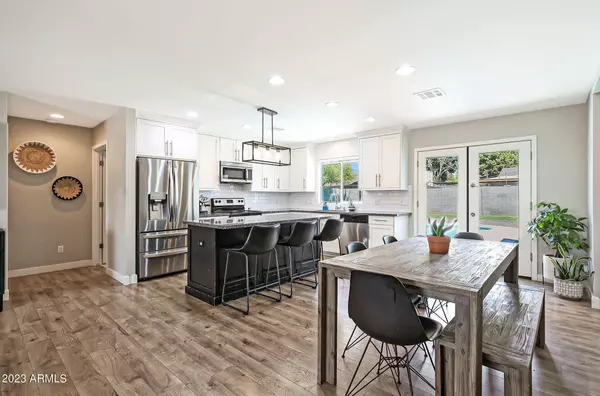 Phoenix, AZ 85020,304 E EL CAMINO Drive