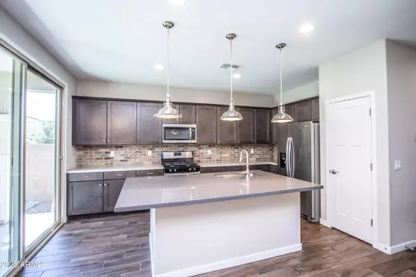 Gilbert, AZ 85234,4729 E TREMAINE Avenue